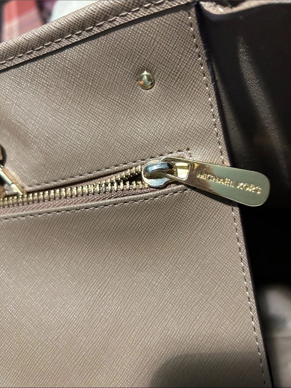 Michael Kors Quinn Shoulder Bag in Taupe with Gold Hardware